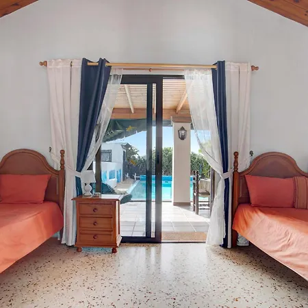 Casa Albryna Lanzarote Villa *