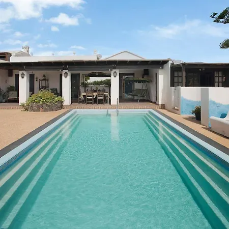 Casa Albryna Lanzarote ヴィラ Tahiche